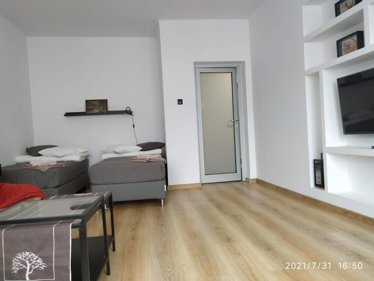 Apartament Przy Parku Srodmiescie Gdansk Bagian luar foto